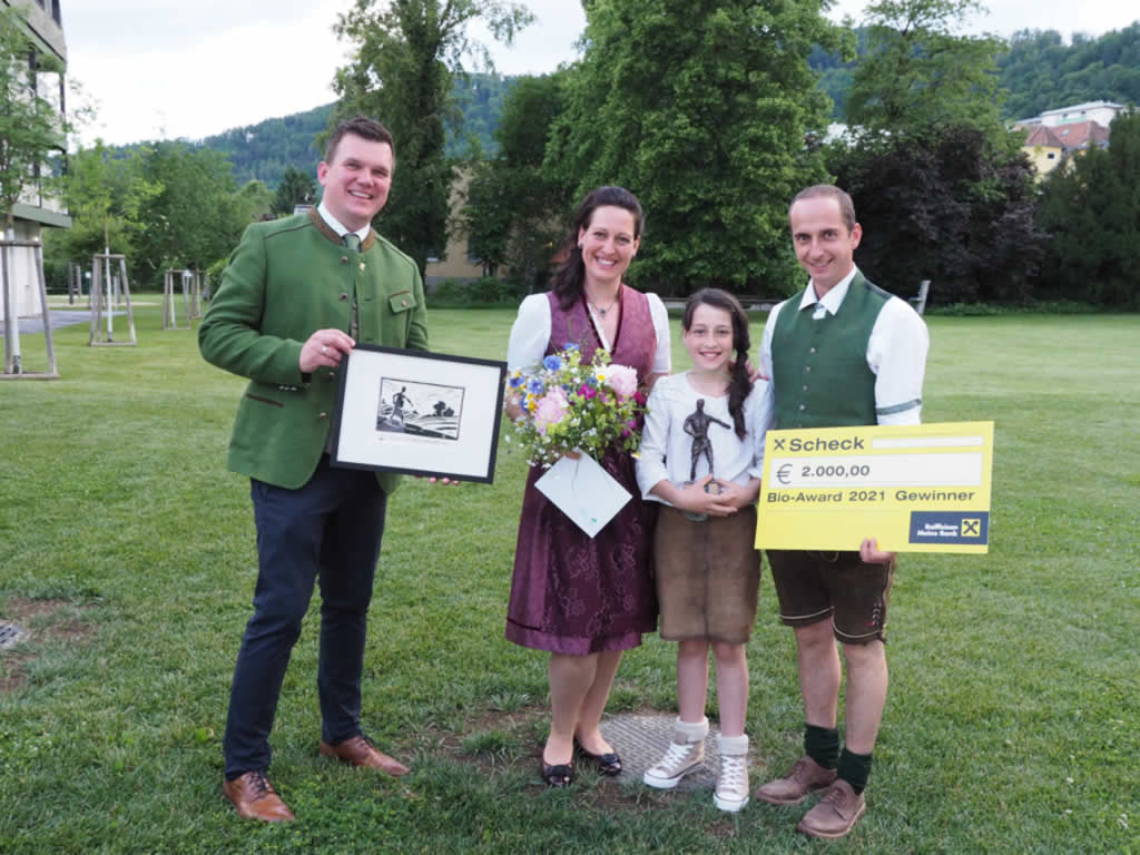 Anton Donnerer und Daniela Haller „pur Naturhof“ Gewinner Bio Award Steiermark 2021